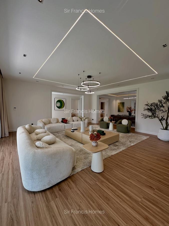 5 Bed Villa with En Suite in Runda - 9