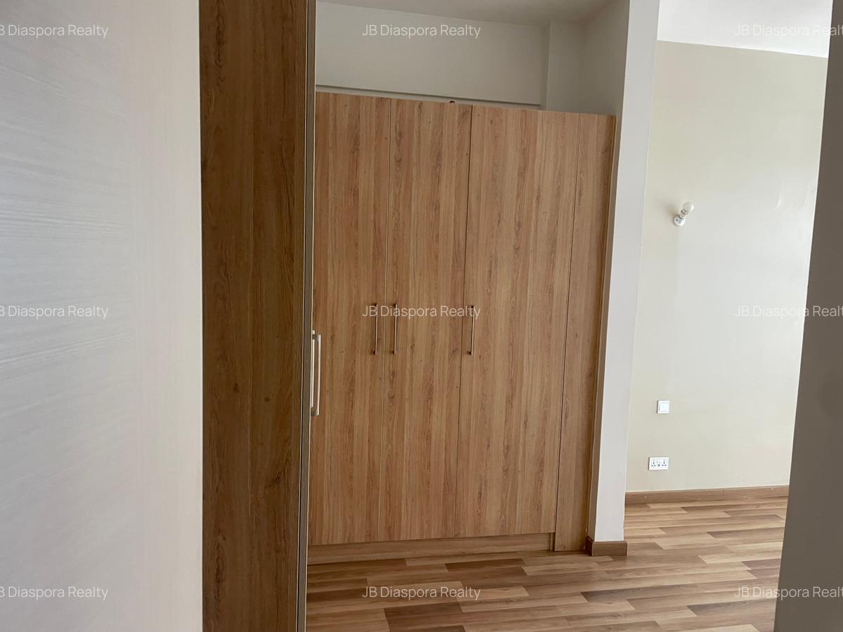 4 Bed Apartment with Staff Quarters at 5Th Parklands - 18
