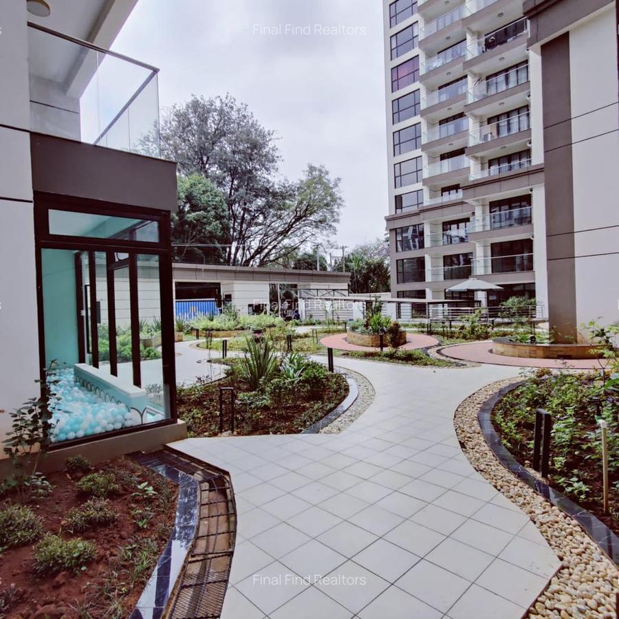 Furnished 3 Bed Apartment with En Suite in Riverside - 2