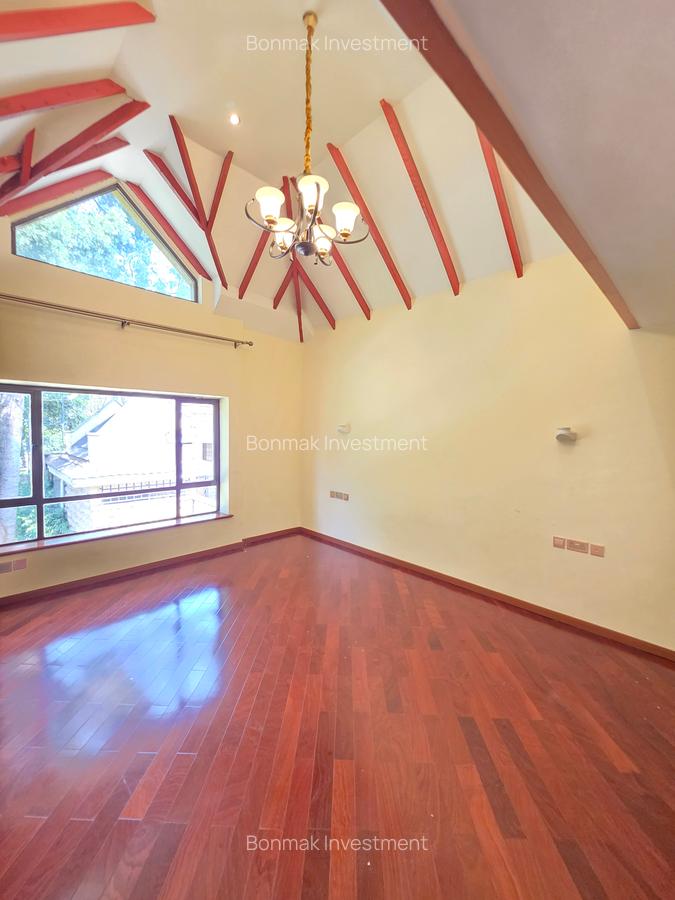 5 Bed Townhouse with En Suite at Convent Drive - 16