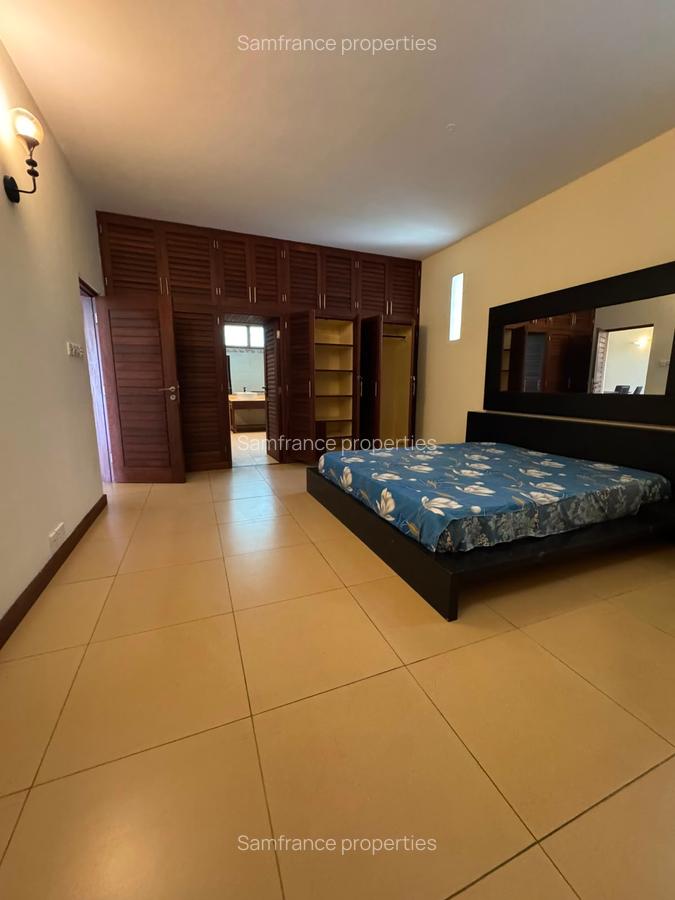 Serviced 3 Bed Apartment with En Suite at Cement Road - 5