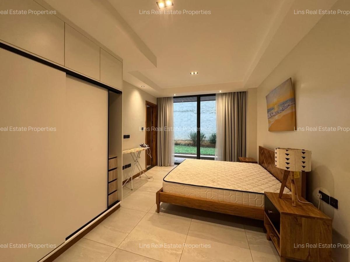 Furnished 4 Bed Apartment with En Suite in Spring Valley - 12