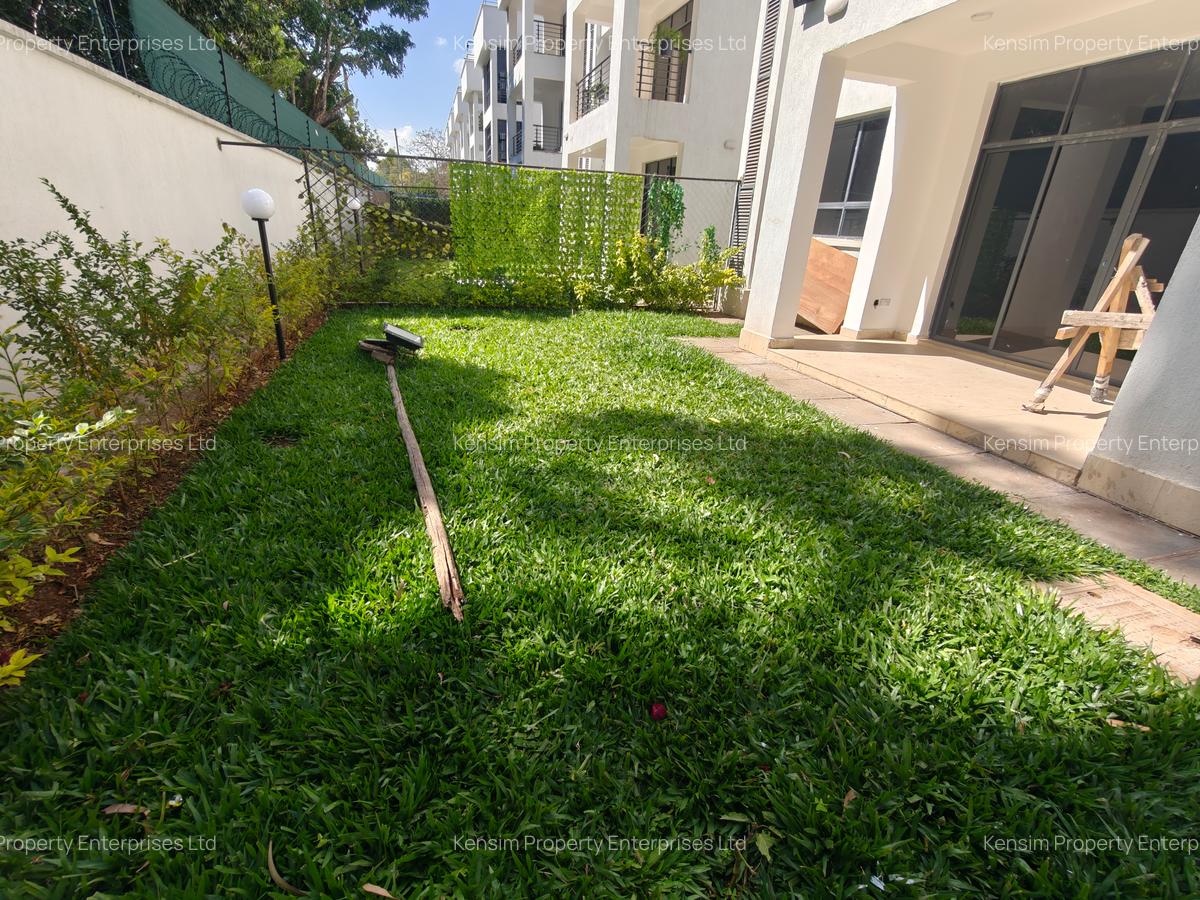 4 Bed Townhouse with En Suite in Lavington - 9