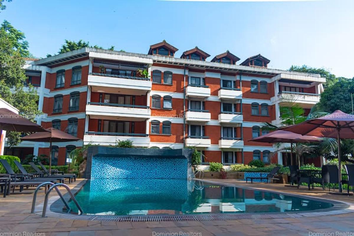 Serviced 1 Bed Apartment with En Suite at Kolobot Drive - 1