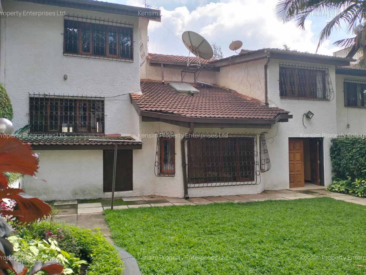 4 Bed Townhouse with En Suite in Kilimani - 1