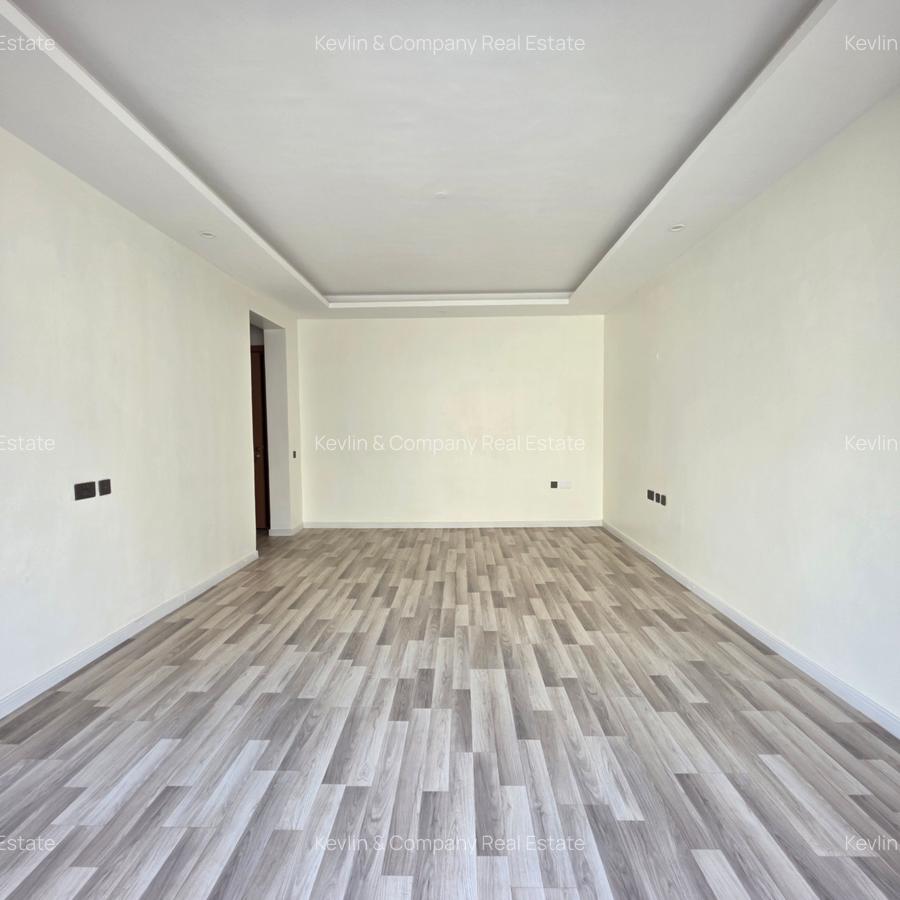 5 Bed Townhouse with En Suite in Lavington - 14