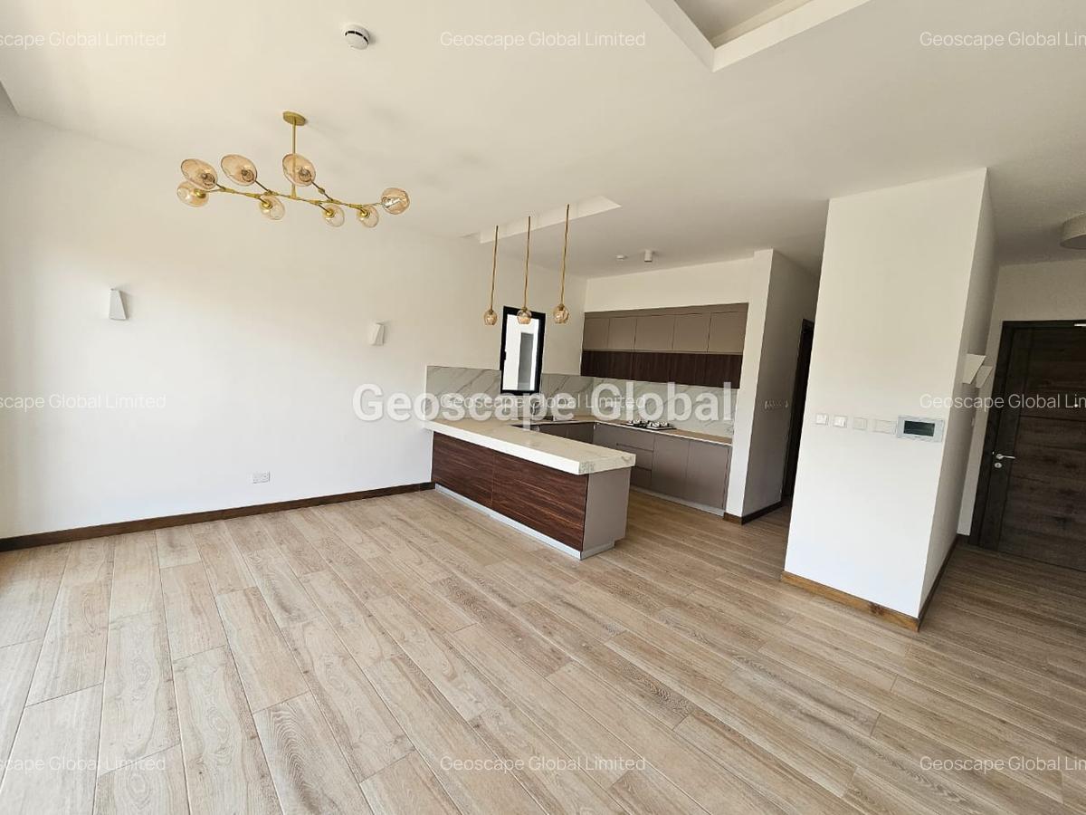 2 Bed Apartment with En Suite in Rosslyn - 4