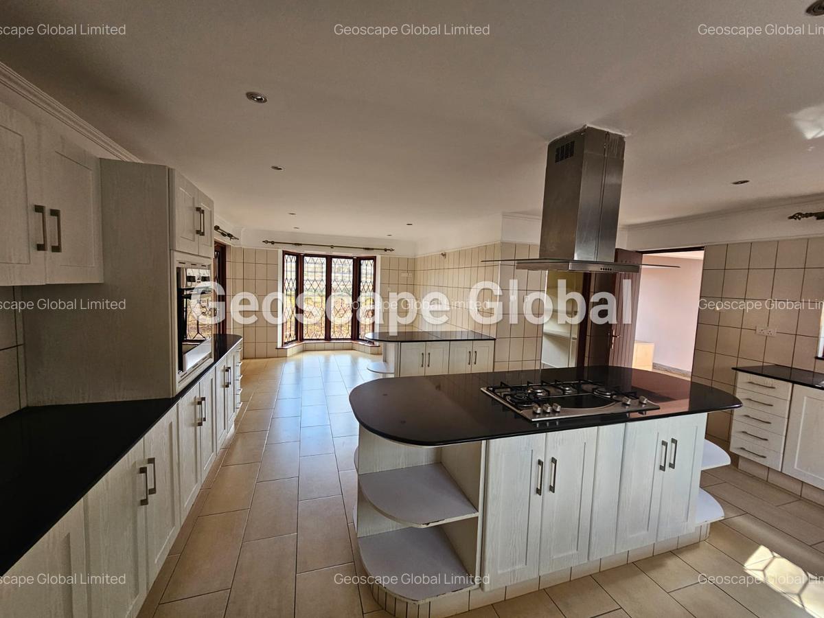 5 Bed House with En Suite in Gigiri - 20