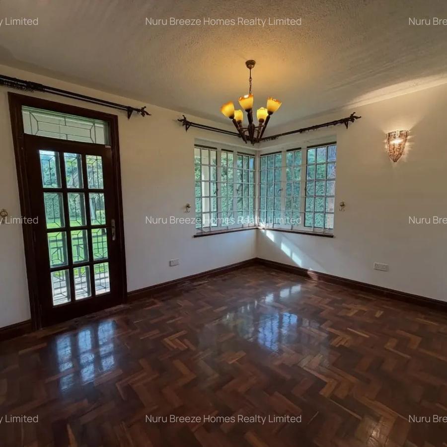 5 Bed House with En Suite in Runda - 7