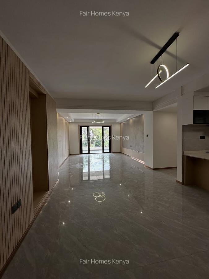 3 Bed Apartment with En Suite at Riverside Drive - 1