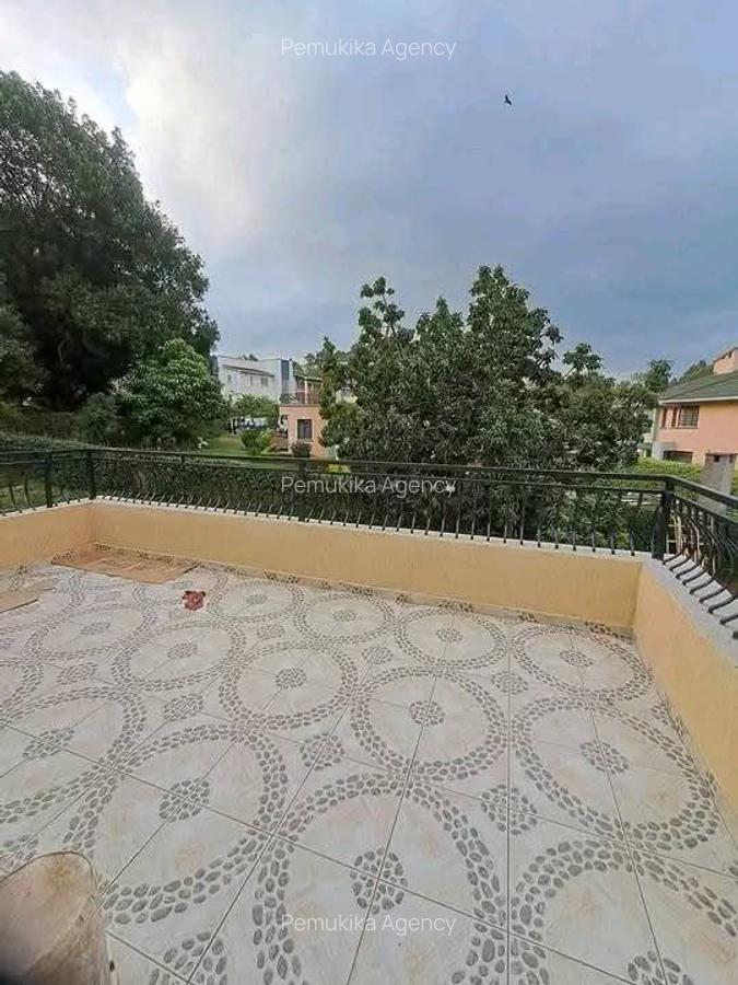4 Bed Townhouse with En Suite in Karen - 8