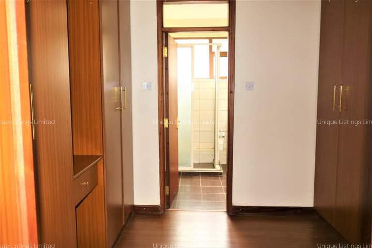 3 Bed Apartment with En Suite in Kilimani - 8