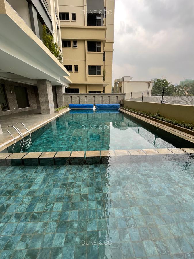 Serviced 3 Bed Apartment with En Suite in Westlands Area - 19