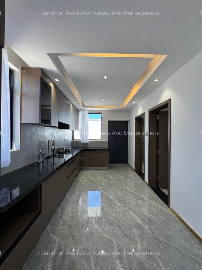 5 Bed Villa with En Suite in Gikambura - 17