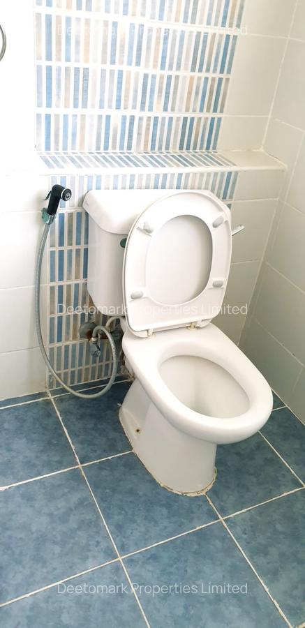 3 Bed Apartment with En Suite at Kilimani - 15