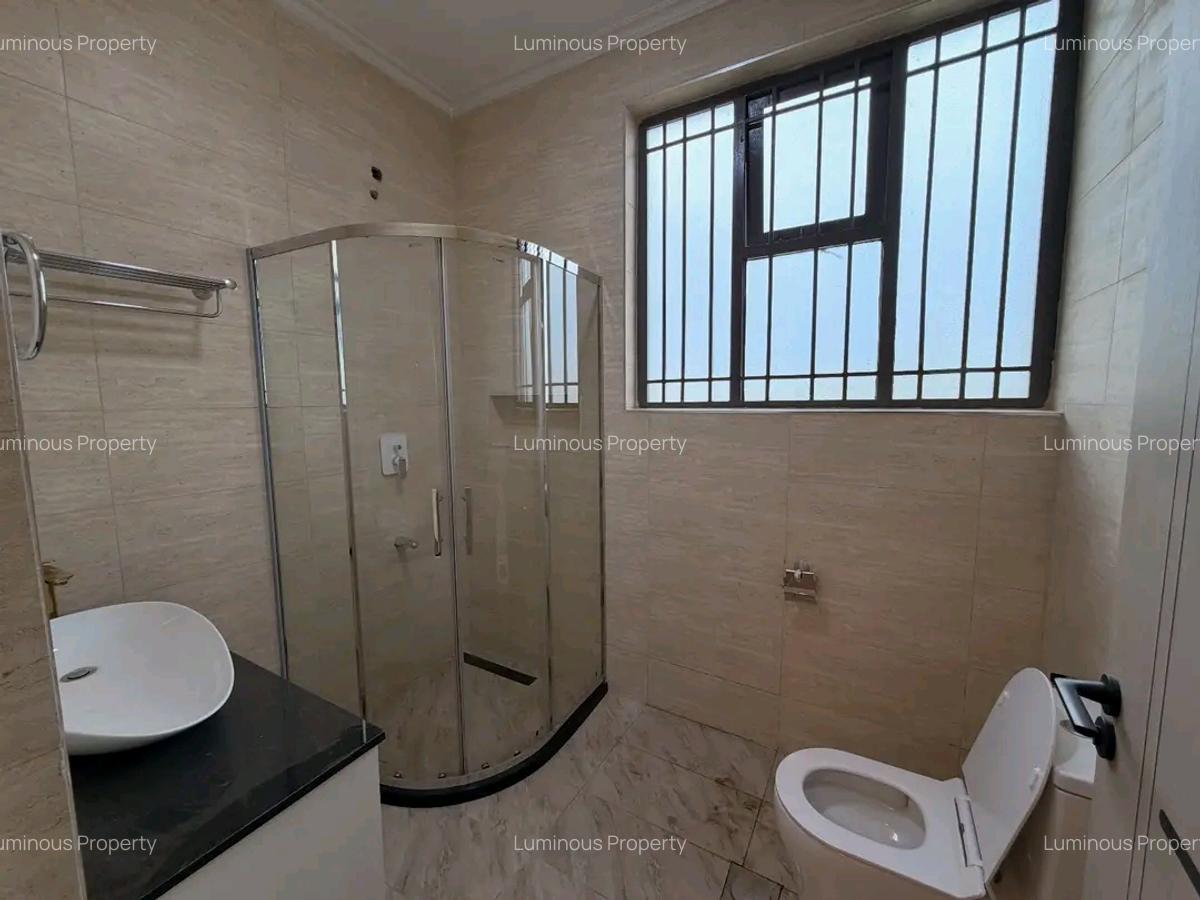 5 Bed Townhouse with En Suite at Syokimau - 3