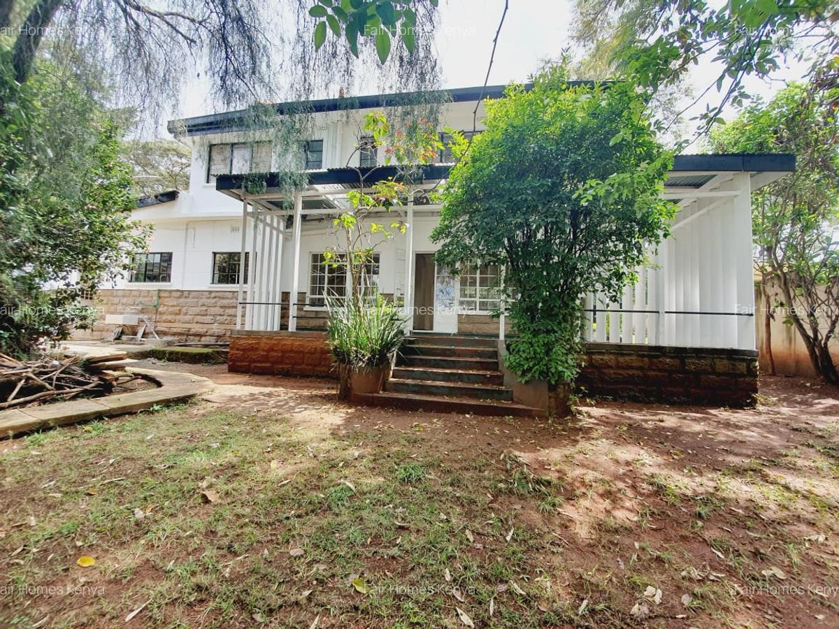 3 Bed House with En Suite at Lavington Green - 6