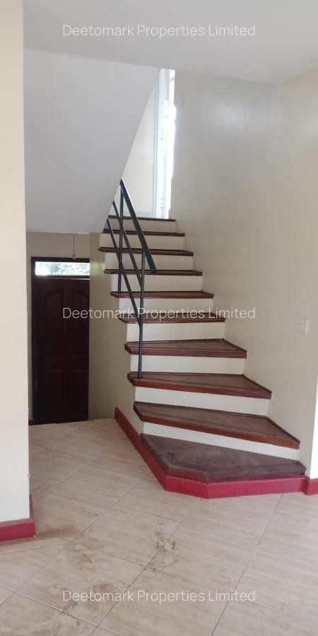 4 Bed Townhouse with En Suite at Langata - 6