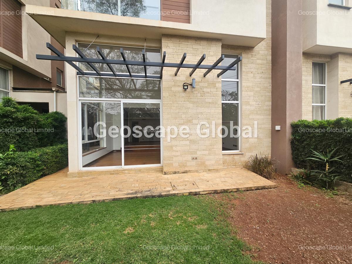 5 Bed Townhouse with En Suite in Lavington - 8