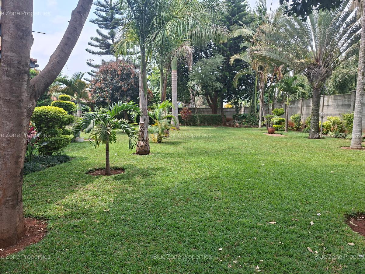 4 Bed House with En Suite in Runda - 4