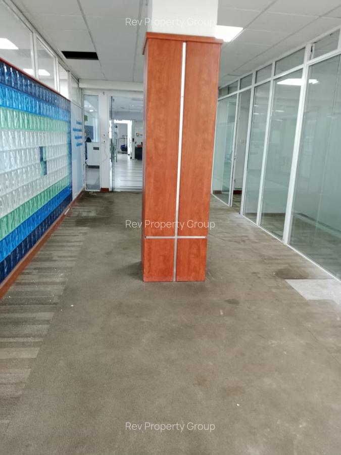 Office with Backup Generator in Kilimani - 7