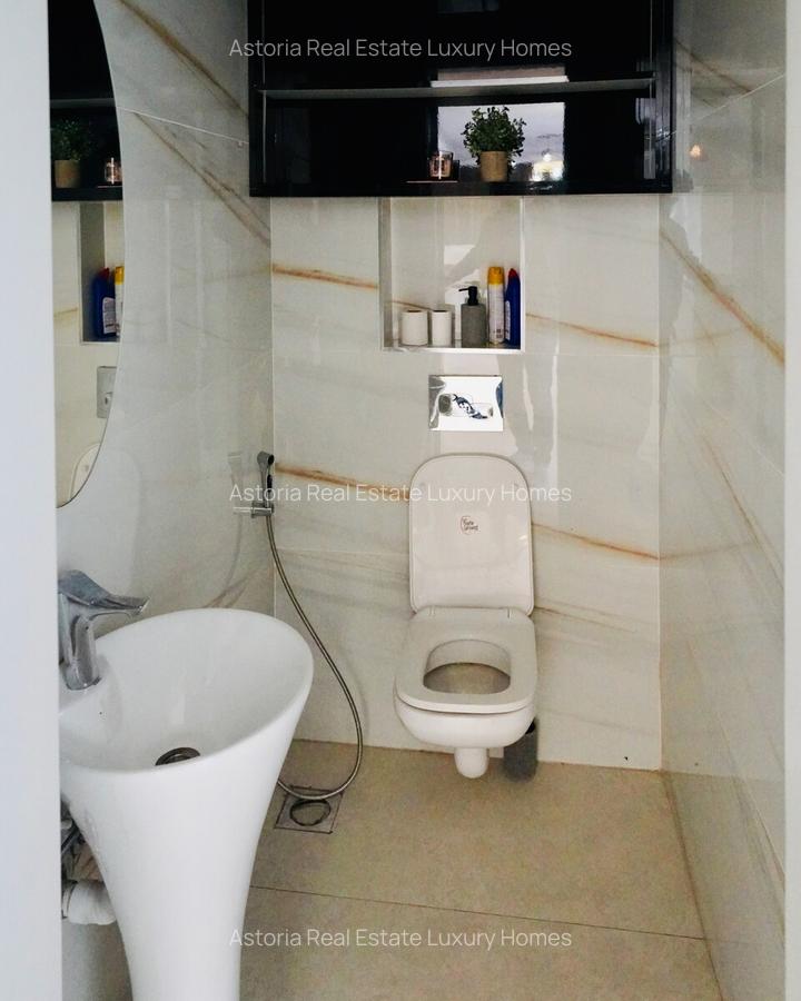 4 Bed Apartment with En Suite at 2026-510 4 B Rent - 20