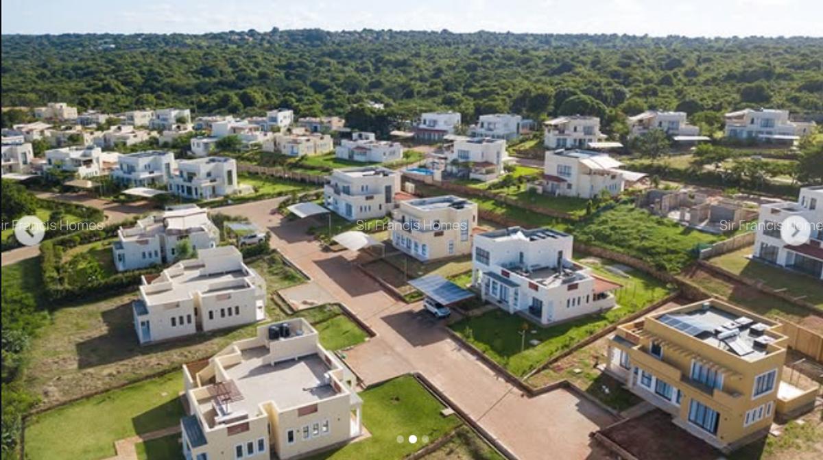 4 Bed Villa with En Suite at Vipingo - 3