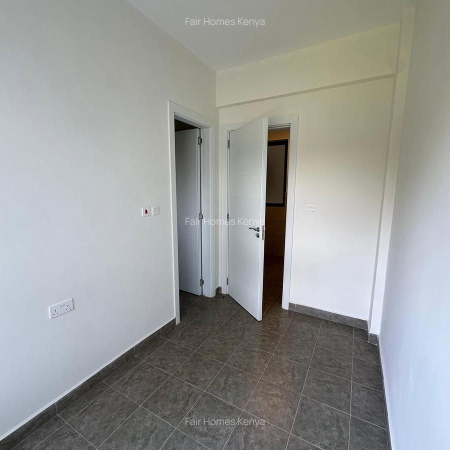 2 Bed Apartment with En Suite at Valley Arcade - 9