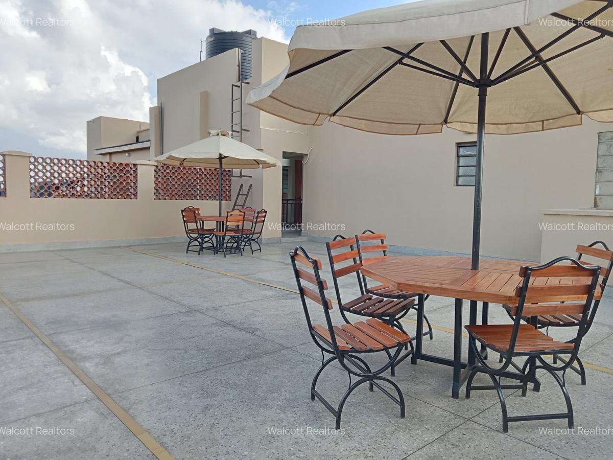 1 Bed Apartment with En Suite in Naivasha Road - 4