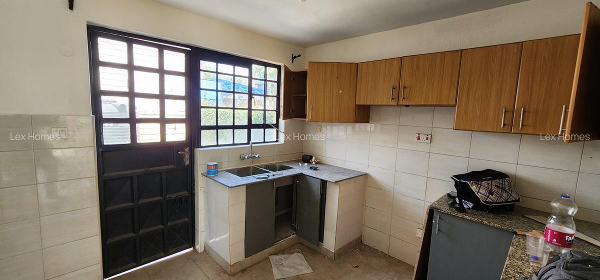 4 Bed House with En Suite at Magadi Road/Gataka Road - 6