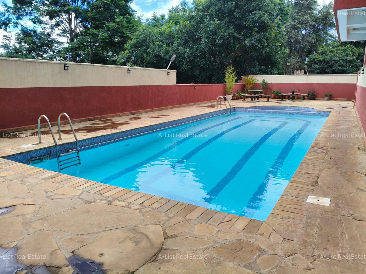 4 Bed Apartment with En Suite at General Mathenge - 11