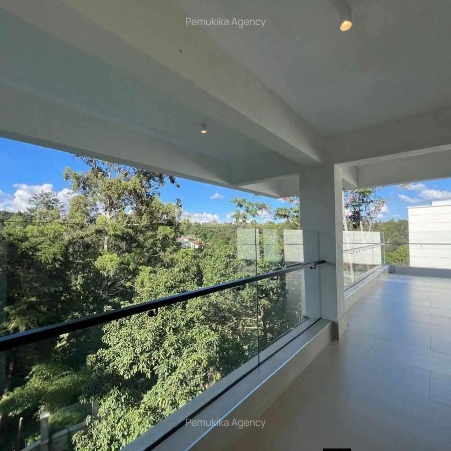 5 Bed Townhouse with En Suite in Kitisuru - 2