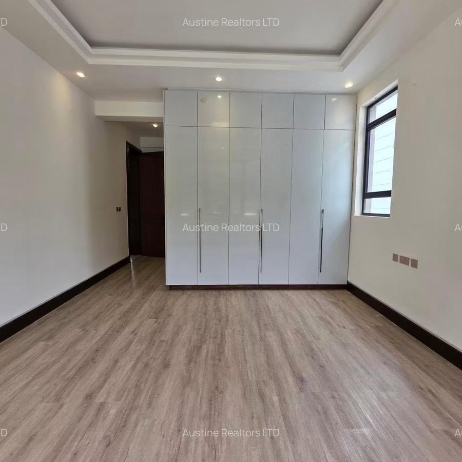 6 Bed Villa with En Suite in Kitisuru - 9