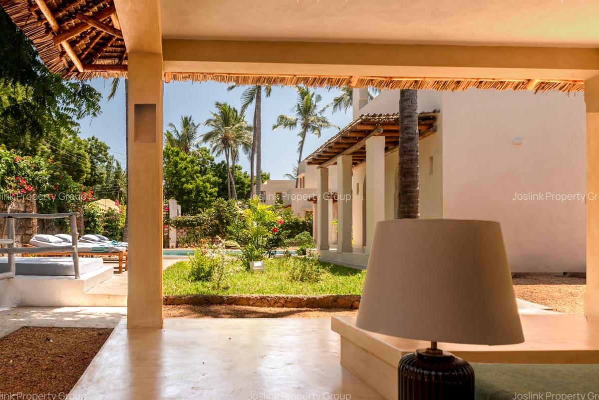 Serviced 3 Bed Apartment with En Suite in Karen - 14