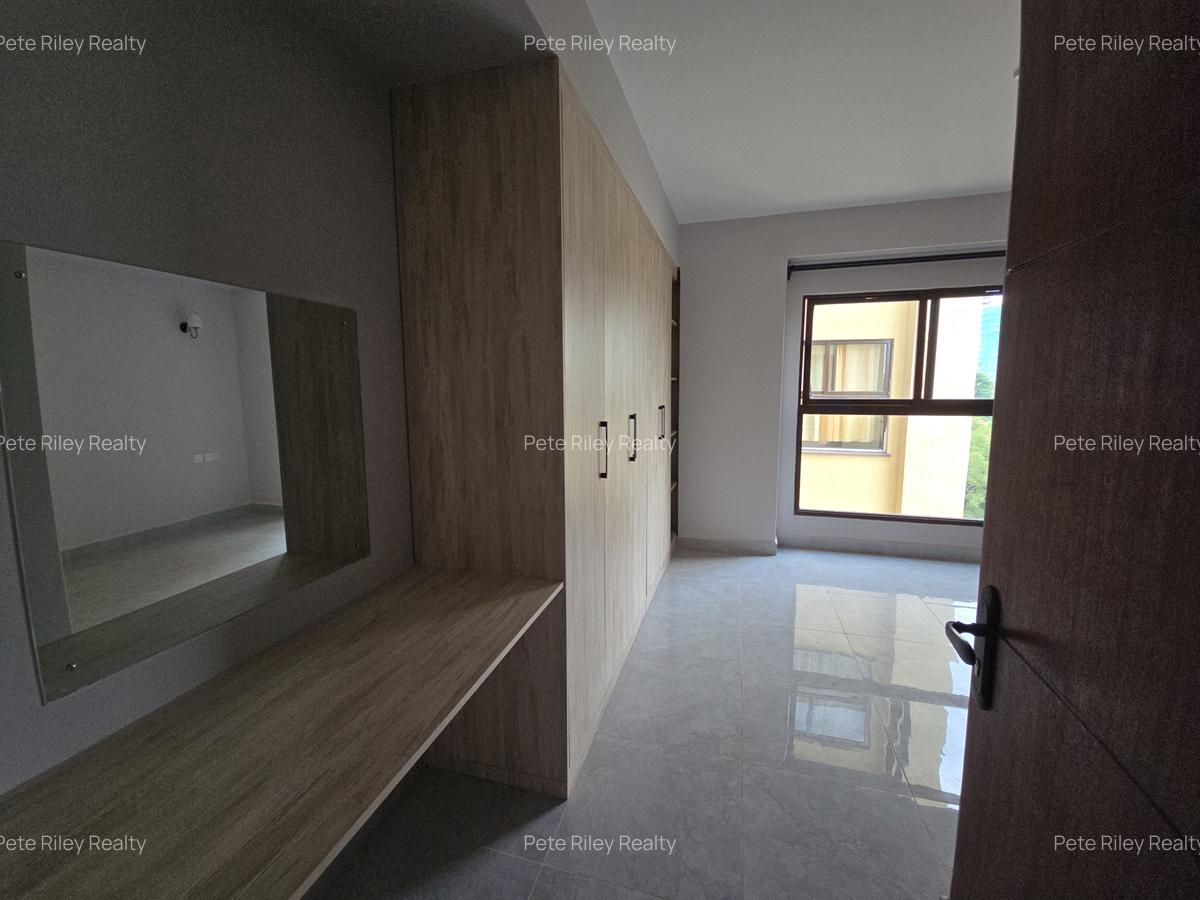 3 Bed Apartment with En Suite at School Lane - 15