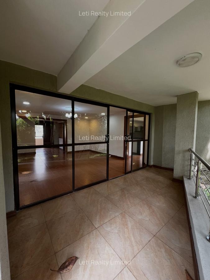4 Bed Townhouse with En Suite in Lavington - 2