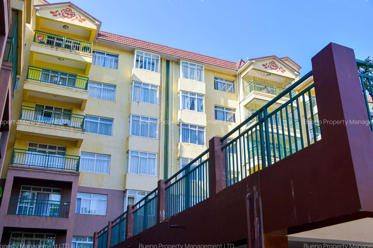 3 Bed Apartment with En Suite at Hatheru Road - 1
