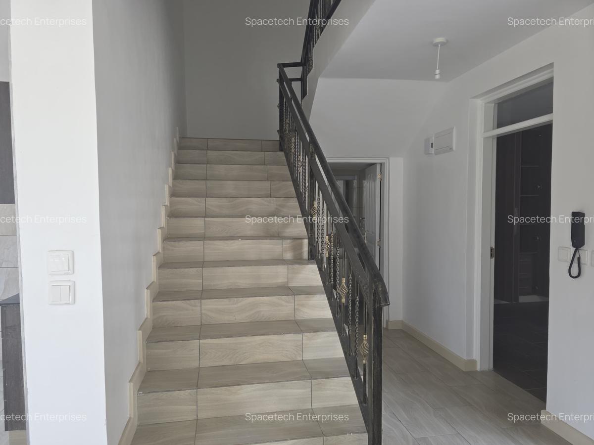 4 Bed House with En Suite in Syokimau - 18