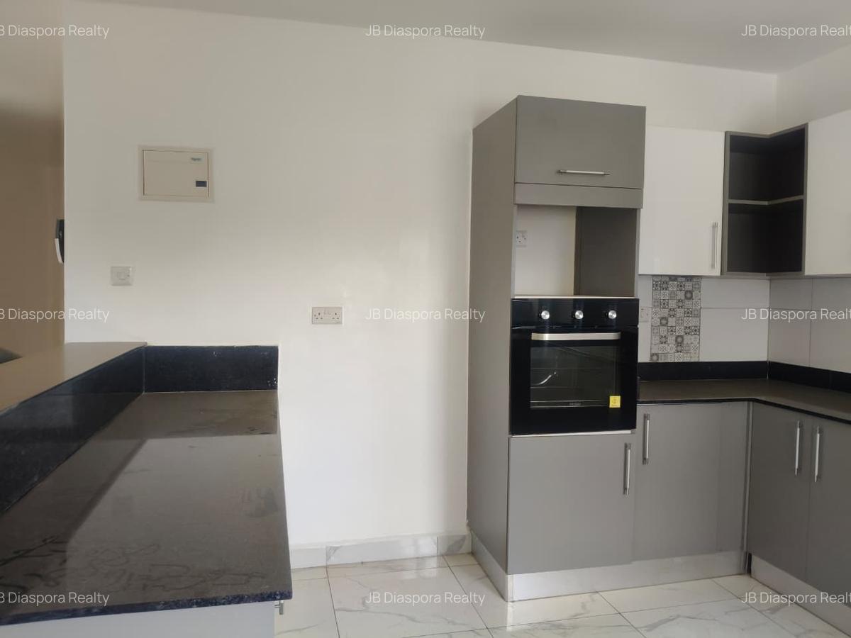 2 Bed Apartment with En Suite in General Mathenge - 1