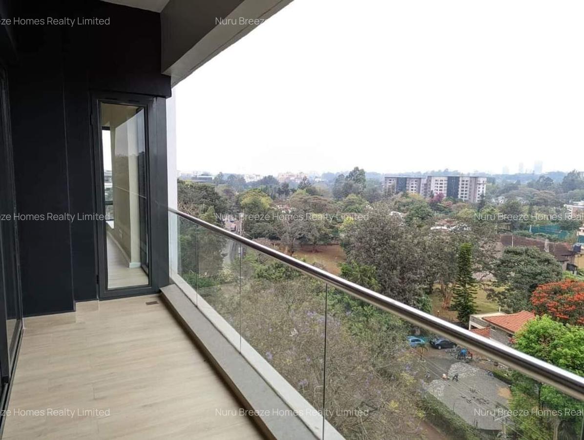 3 Bed Apartment with En Suite in Riverside - 15