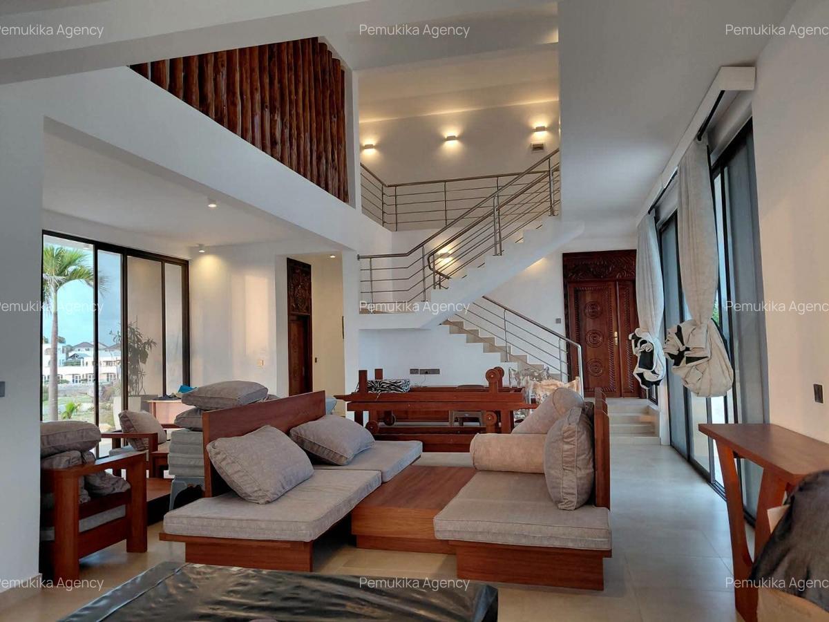 4 Bed Villa with En Suite in Malindi - 9