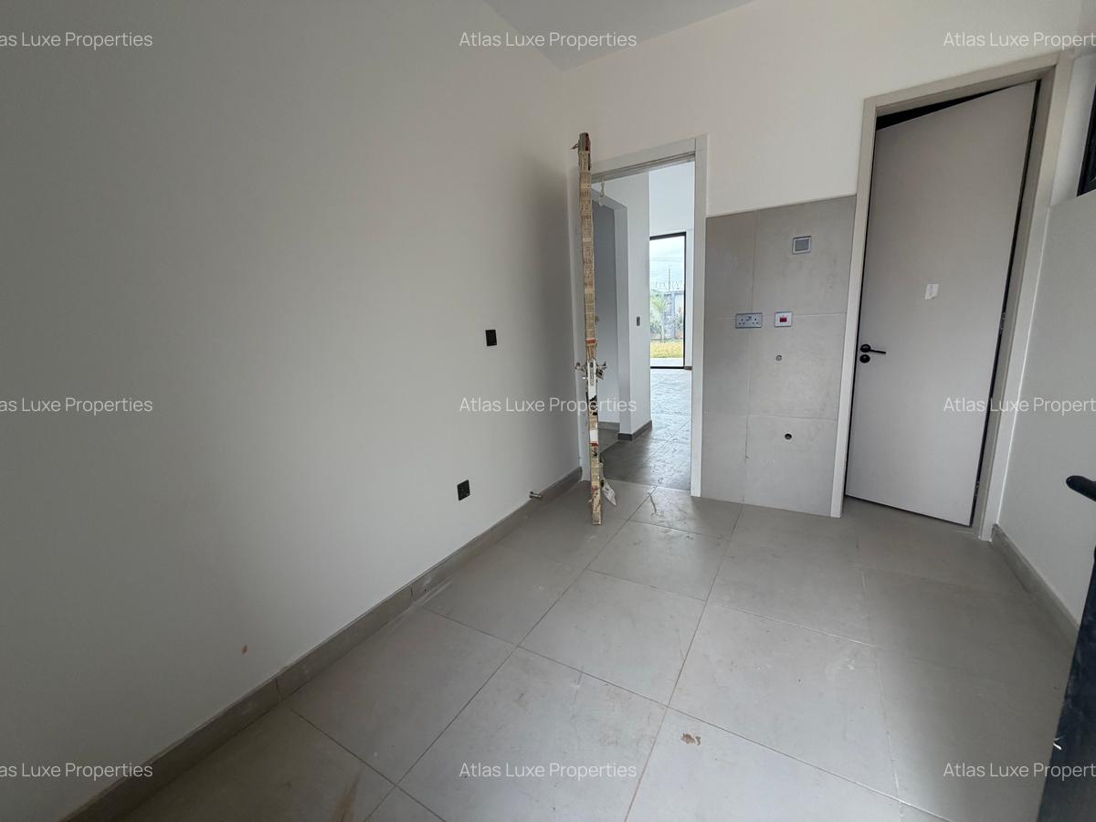 4 Bed Townhouse with En Suite at New Runda - 7