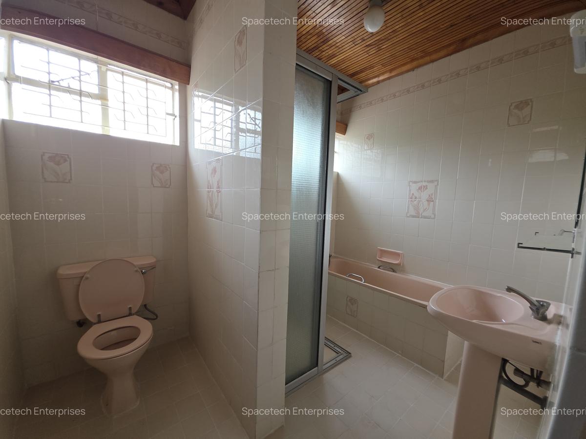5 Bed House with Staff Quarters in Muthaiga - 18