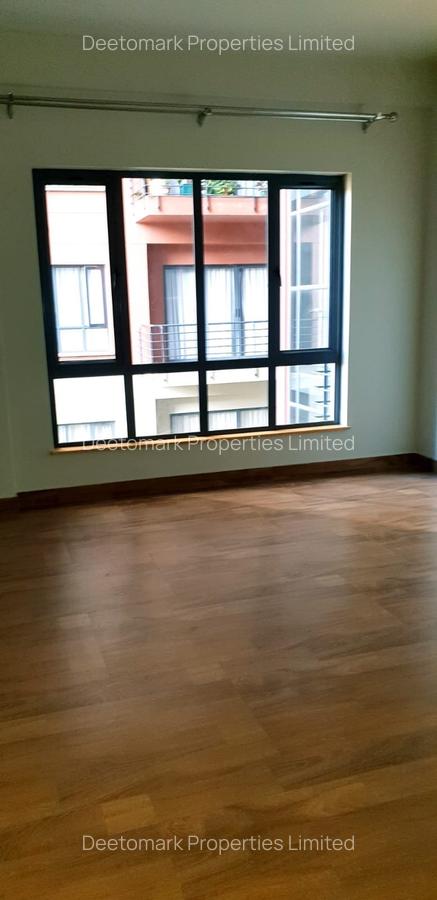 3 Bed Apartment with En Suite at Siaya - 12