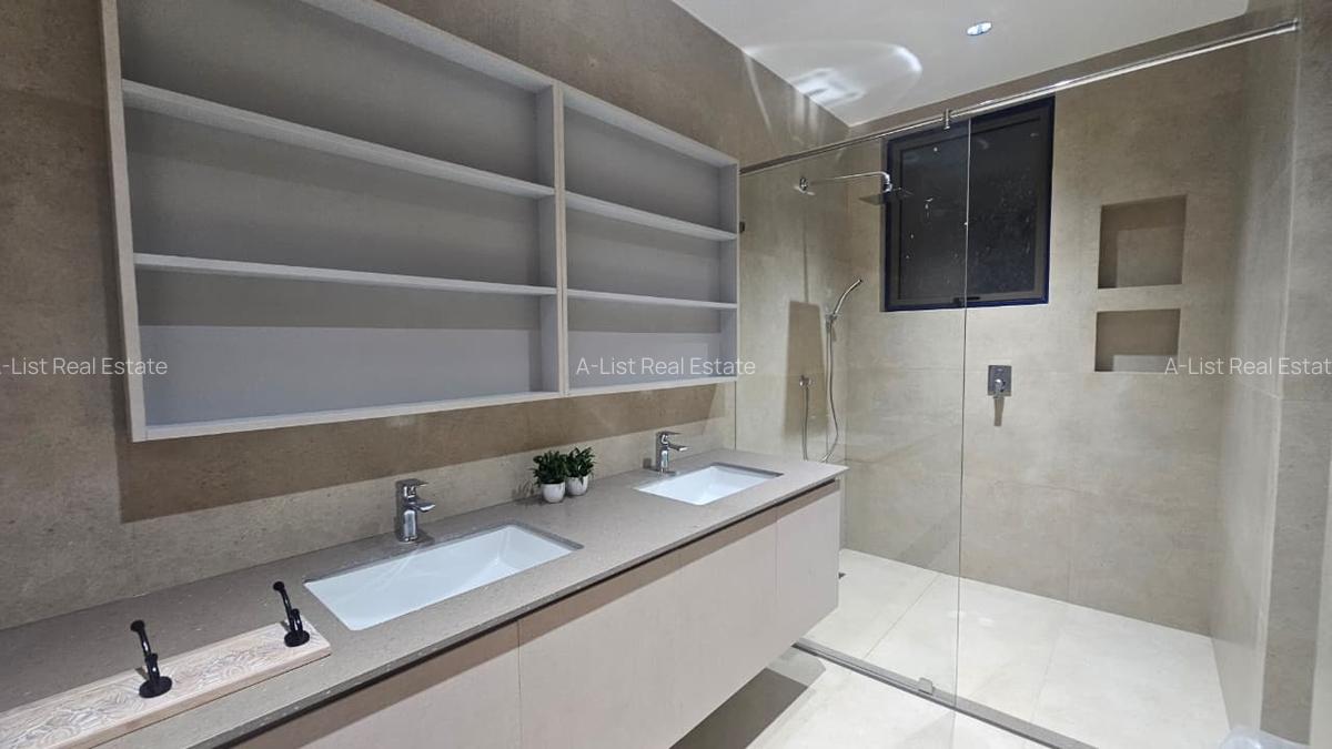 4 Bed Apartment with En Suite at Eldama Ravine Road - 11