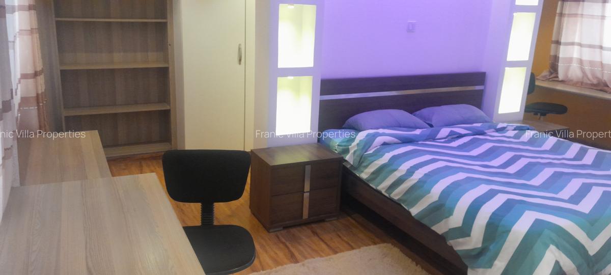 Furnished 1 Bed Apartment with En Suite at St Michael - 5