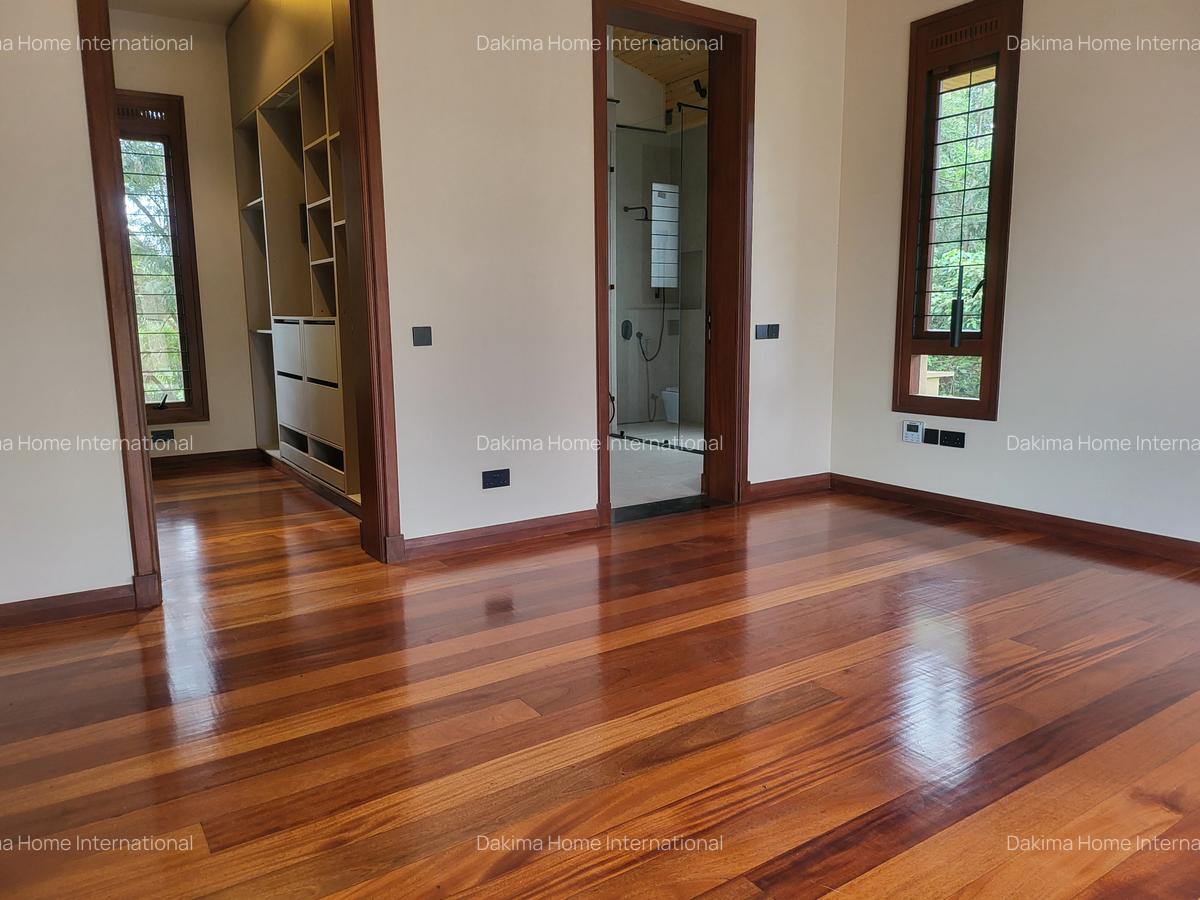 4 Bed Villa with En Suite in Runda - 10