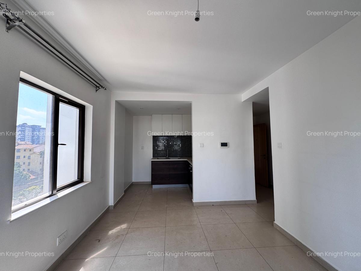 Serviced 1 Bed Apartment with En Suite in Lavington - 5