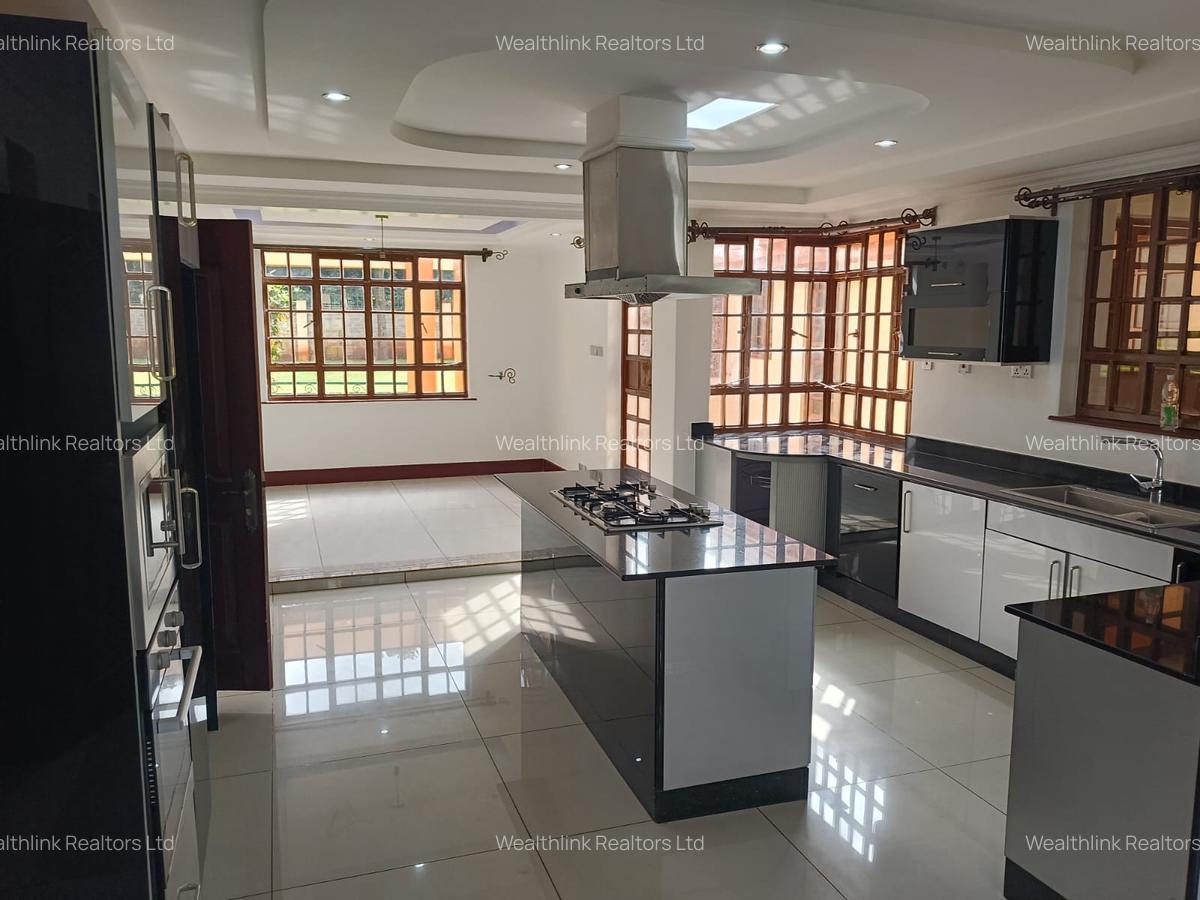 5 Bed House with En Suite at Runda - 8