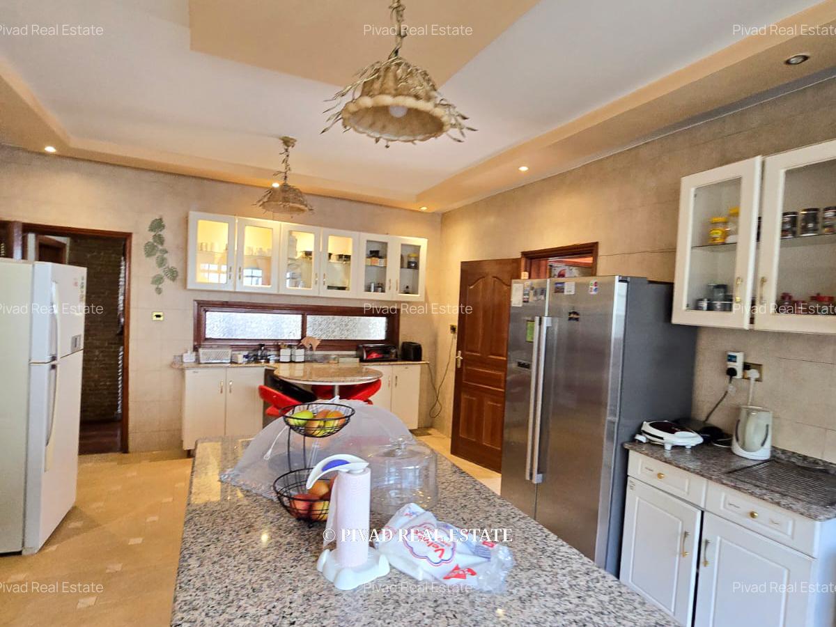 5 Bed House with Garden in Thigiri - 5
